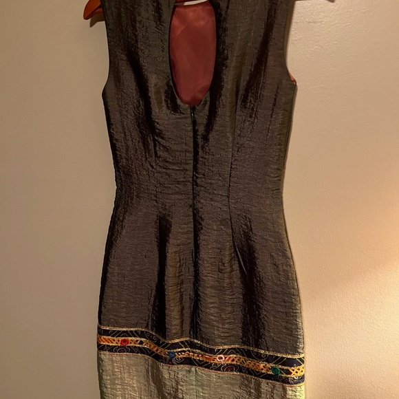 ABS by Allen Schwartz Sheath Dress W/ Cutout Back & Embellished Hem - Size 4 - Picture 7 of 13